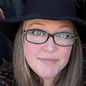 Meet your Posher, Kaci